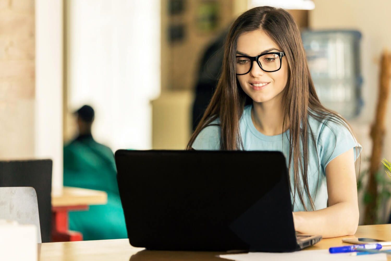 ragazza al pc